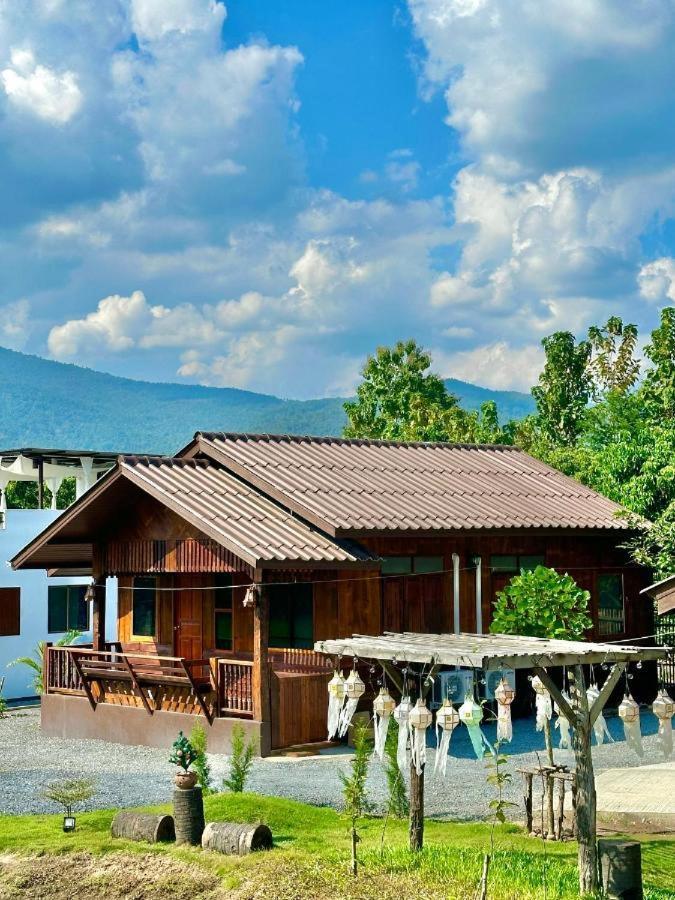 ม่วนใจ๋ปันสุข โฮมสเตย์แอนคาเฟ่ Muanjai Punsuk Homestay And Cafe Csomthong Kültér fotó